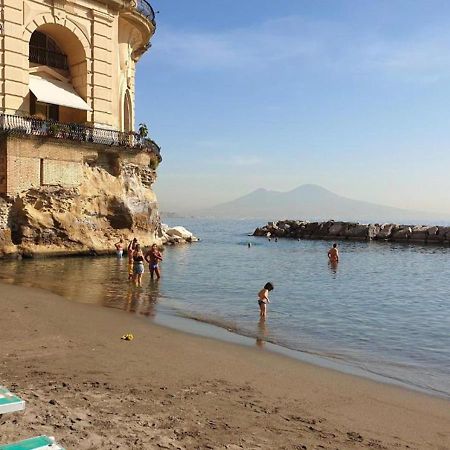 Apartments Hotel Real Suite Napoli Chiaia Mergellina Dış mekan fotoğraf